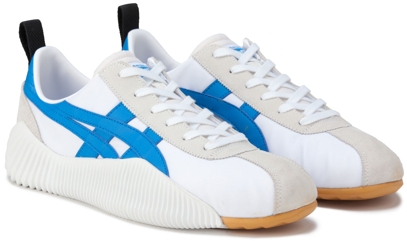 The retrofuturism of the new ACROMOUNT™ Series by Onitsuka