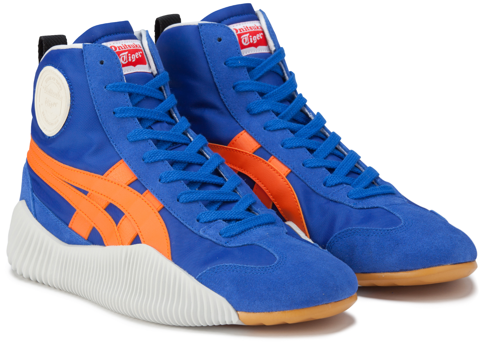 The retrofuturism of the new ACROMOUNT™ Series by Onitsuka