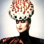 I migliori look di Mina, icona della musica italiana Dal drammatico cat-eye alle sopracciglia invisibili | Image 331893