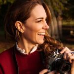 Kate Middleton ha pubblicato un libro fotografico La royal lo ha presentato con un piccolo omaggio fashion a Lady D