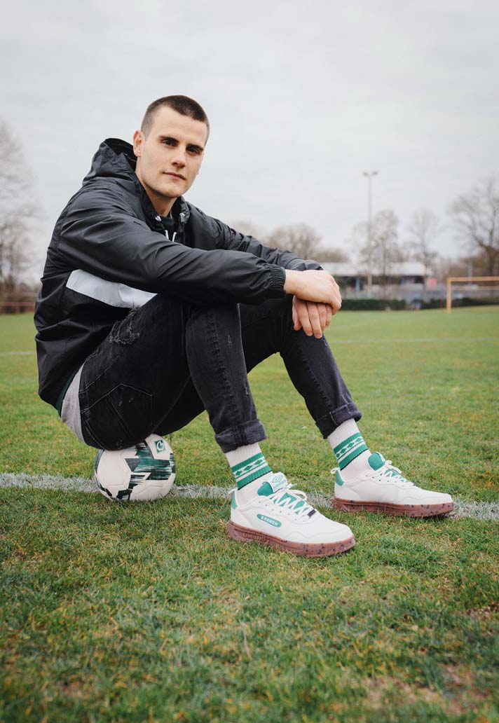 Umbro and Werder Bremen together for a sustainable sneaker