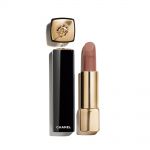 CHANEL Beige Rugissantt