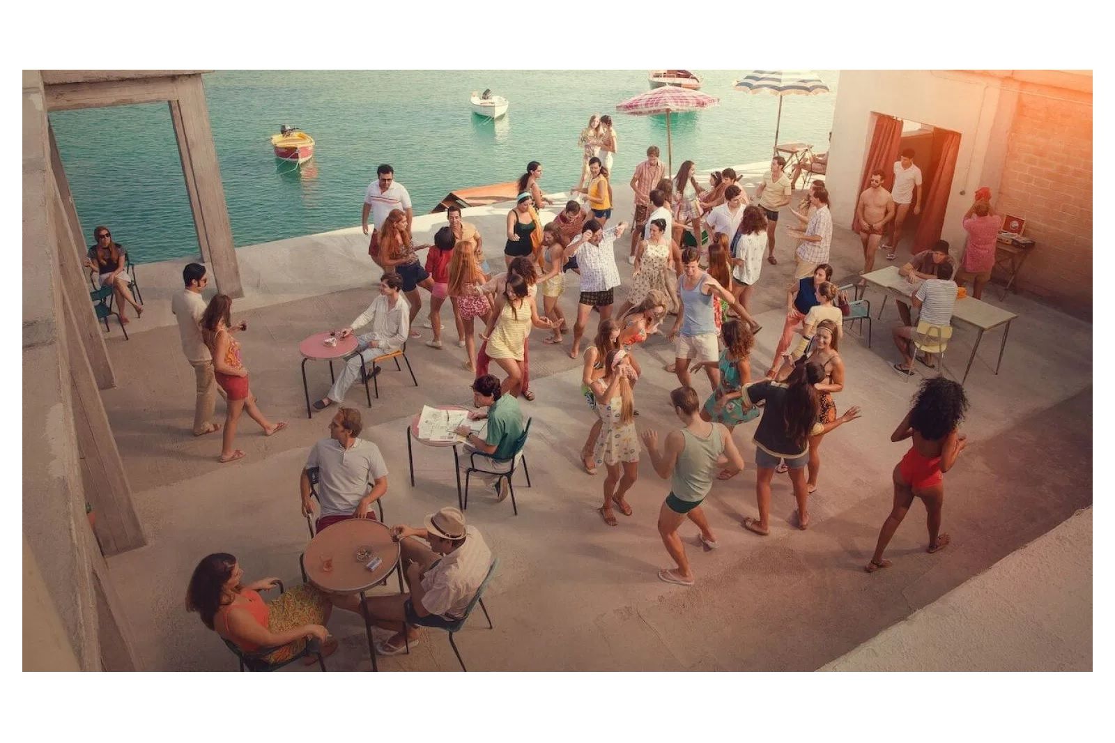 5 film, città e outfits per tuffarsi nell’estate italiana L'infinita ispirazione dell'estate italiana fra cinema, moda ed estetica mediterranea | Image 354729