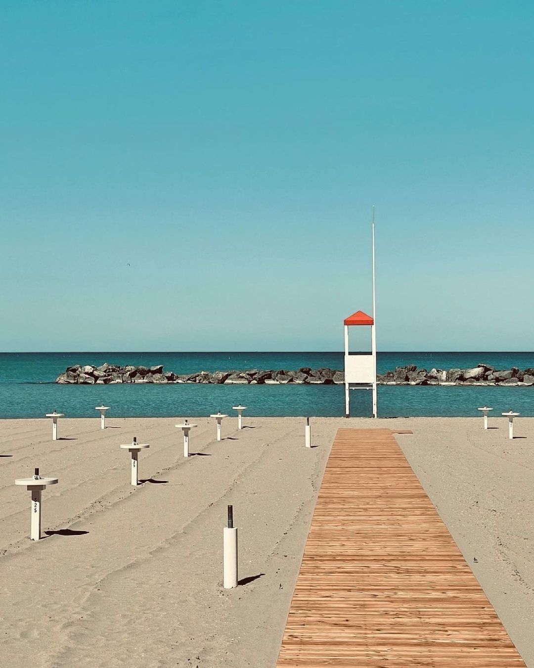 5 film, città e outfits per tuffarsi nell’estate italiana L'infinita ispirazione dell'estate italiana fra cinema, moda ed estetica mediterranea | Image 354799