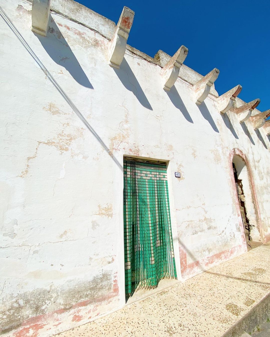 5 film, città e outfits per tuffarsi nell’estate italiana L'infinita ispirazione dell'estate italiana fra cinema, moda ed estetica mediterranea | Image 350667