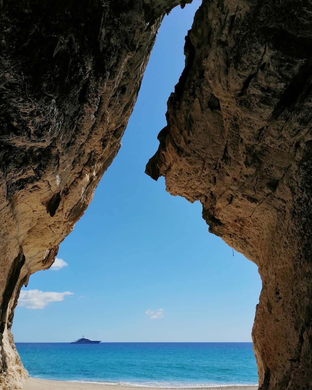 5 film, città e outfits per tuffarsi nell’estate italiana L'infinita ispirazione dell'estate italiana fra cinema, moda ed estetica mediterranea | Image 351267