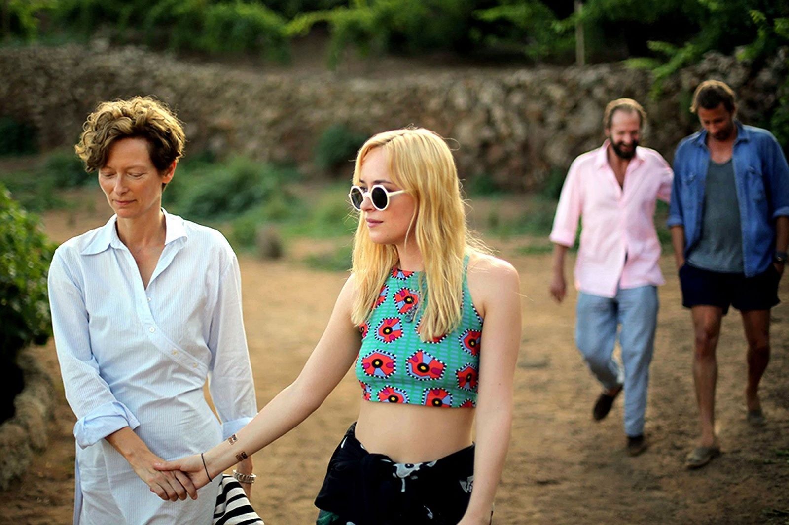 5 film, città e outfits per tuffarsi nell’estate italiana L'infinita ispirazione dell'estate italiana fra cinema, moda ed estetica mediterranea | Image 350655