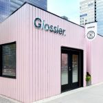Glossier returns to physical retail, with three new stores After the closure due to the pandemic, the beauty brand will open three new permanent stores