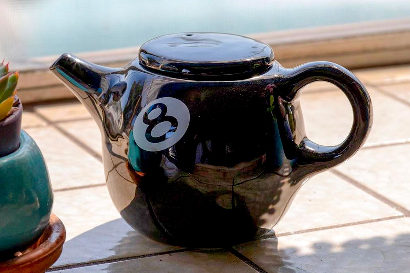 Cups and ashtrays in the new Stüssy collection - nss magazine