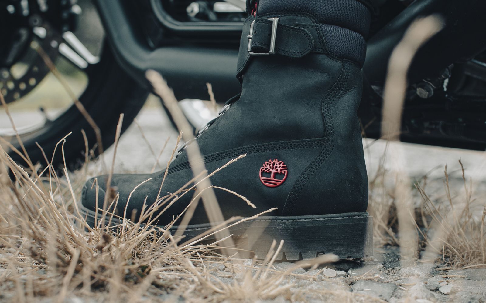 Timberland and Moto Guzzi together for a capsule collection To celebrate the 100th anniversary of the Italian company
