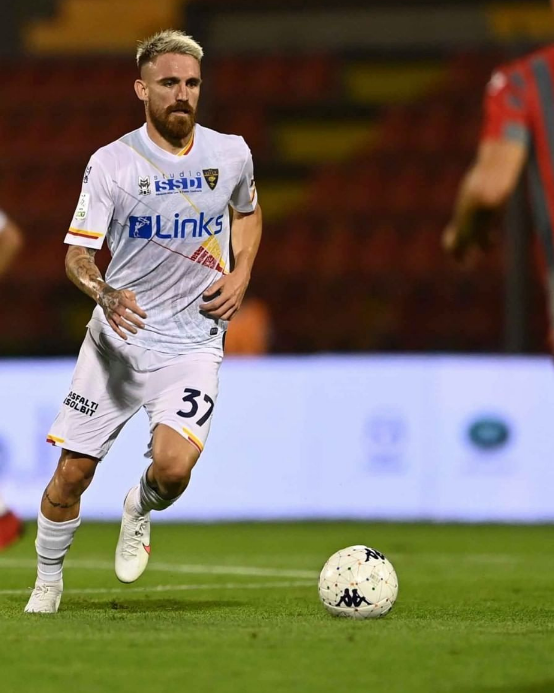 5 crazy jerseys from Serie B - nss sports