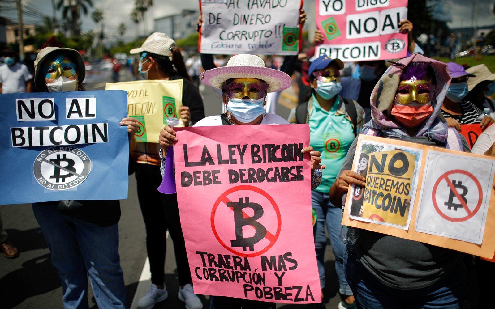 Can bitcoin become a national currency? Since yesterday El Salvador has become the first country in the world to accept bitcoin as a currency, but it did not go as hoped