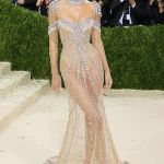 I migliori fashion moments nella storia del Met Gala Da Lady Gaga in hot pink a Rihanna in versione Papessa | Image 450479
