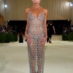 I migliori fashion moments nella storia del Met Gala Da Lady Gaga in hot pink a Rihanna in versione Papessa | Image 450480