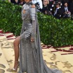 I migliori fashion moments nella storia del Met Gala Da Lady Gaga in hot pink a Rihanna in versione Papessa | Image 370048