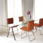 10 tavoli che hanno fatto la storia del design italiano Per favore, usate un sottobicchiere | Image 369899