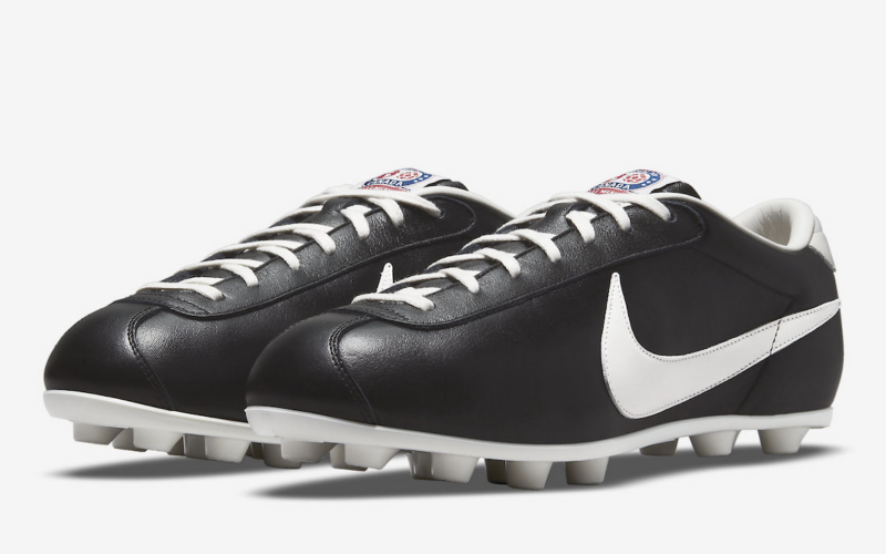 Nike is planning to relaunch his first football cleats - nss sports