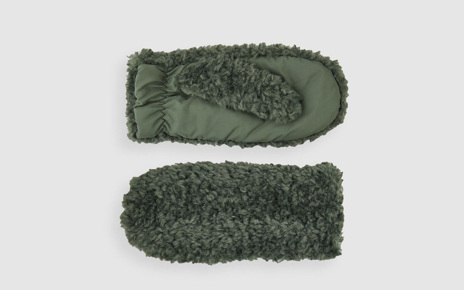 COS - Cashmere-Lined Teddy Mittens