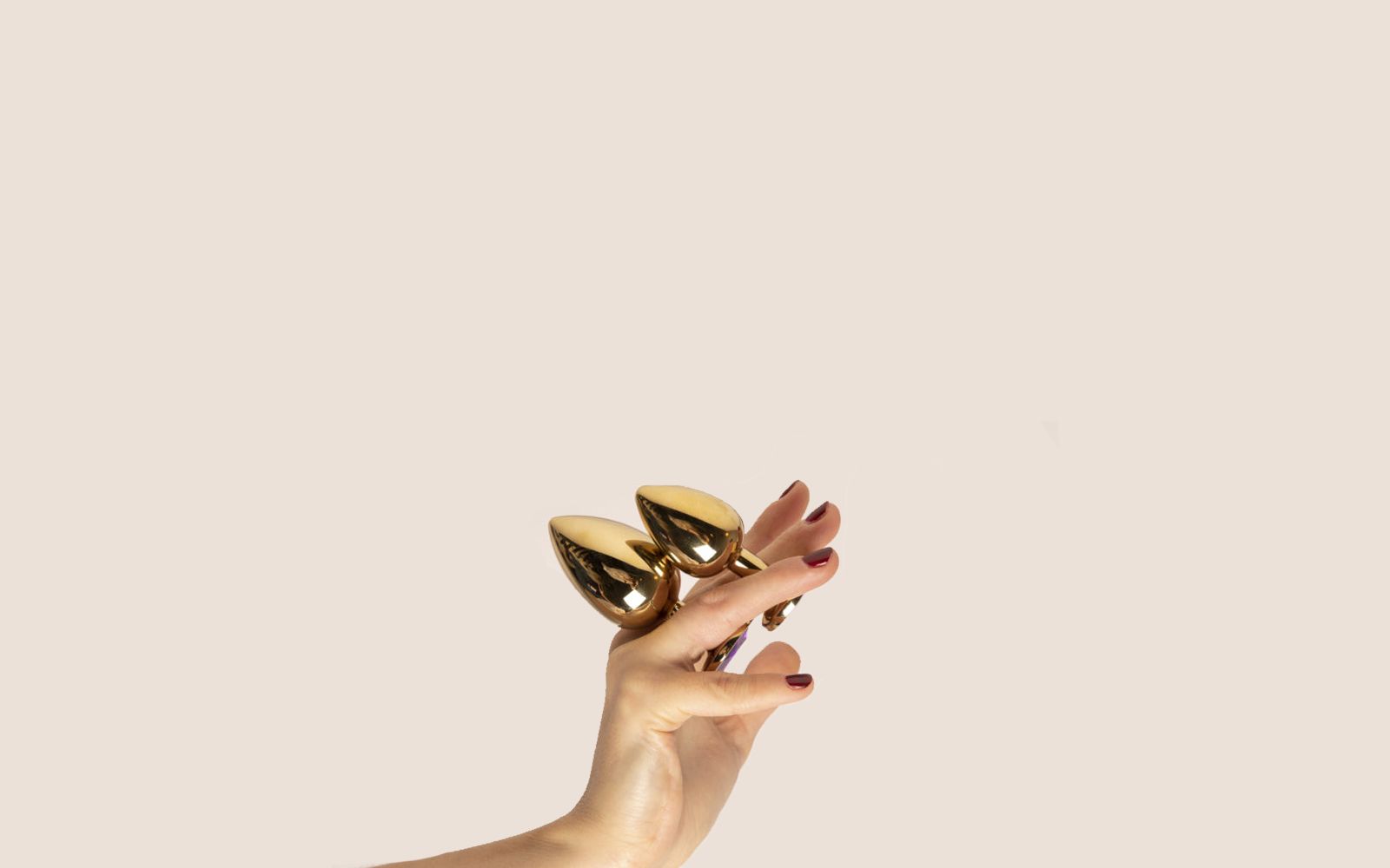 WOVO BOOTY PLUG LUXURY 2 PIECES SET STEEL GOLD