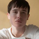Elliot Page produrrà un documentario italiano sulla transizione di genere Nel mio nome del regista Nicolò Bassetti debutterà al Festival Internazionale del cinema di Berlino