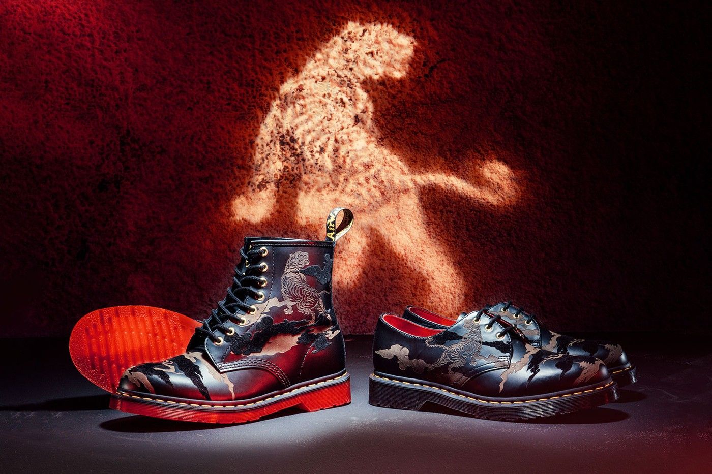 Dr. Martens ドクターマーチンyear of the tiger drmartens-esterna.jpeg