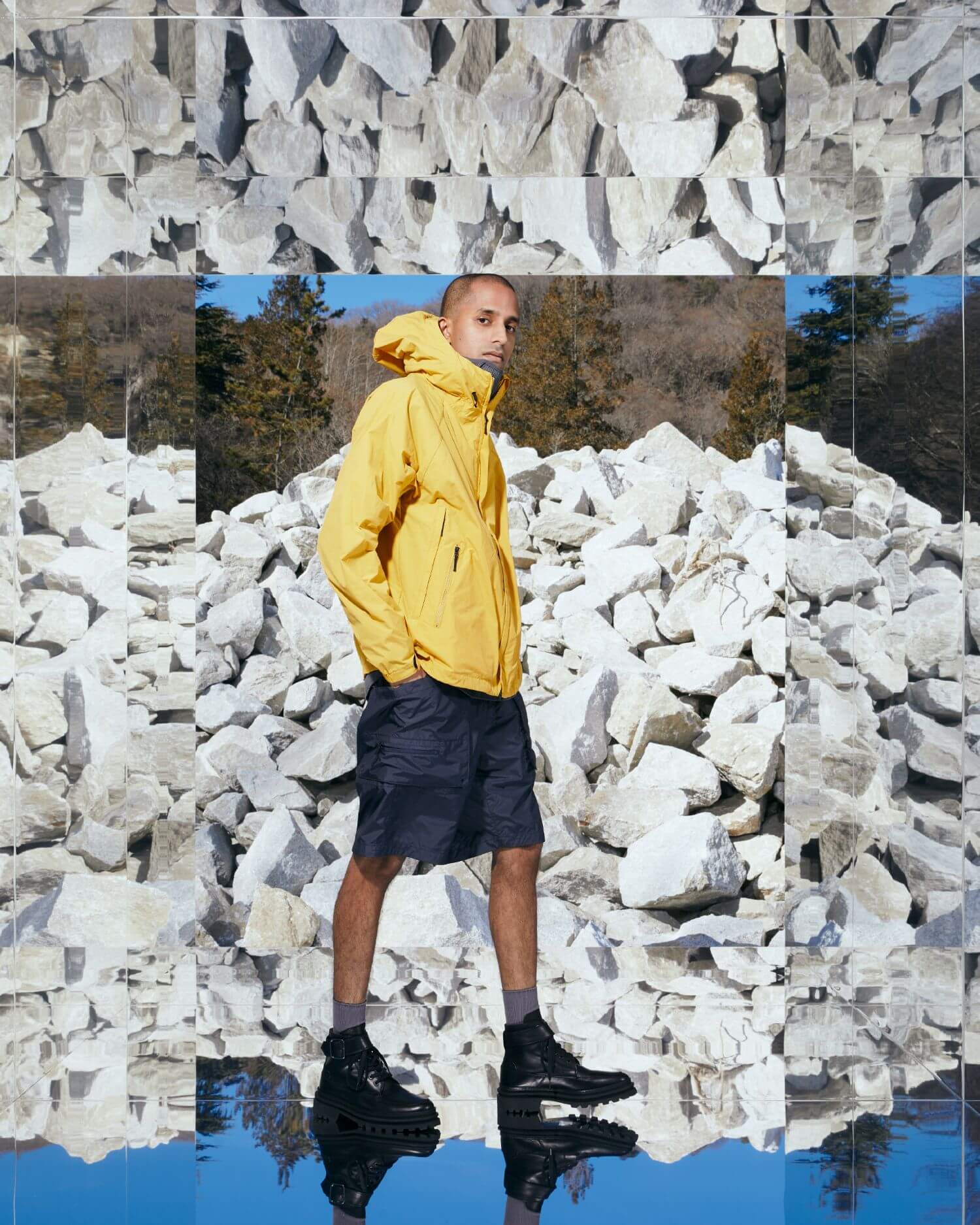 The Urban Outdoor according to Goldwin in the Discover the secret project Four creators put the SS22 of the Japanese brand to the test | Image 406171