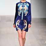 Surfing The Web - Bold Prints | Image 21331