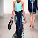 Surfing The Web - Bold Prints | Image 21336