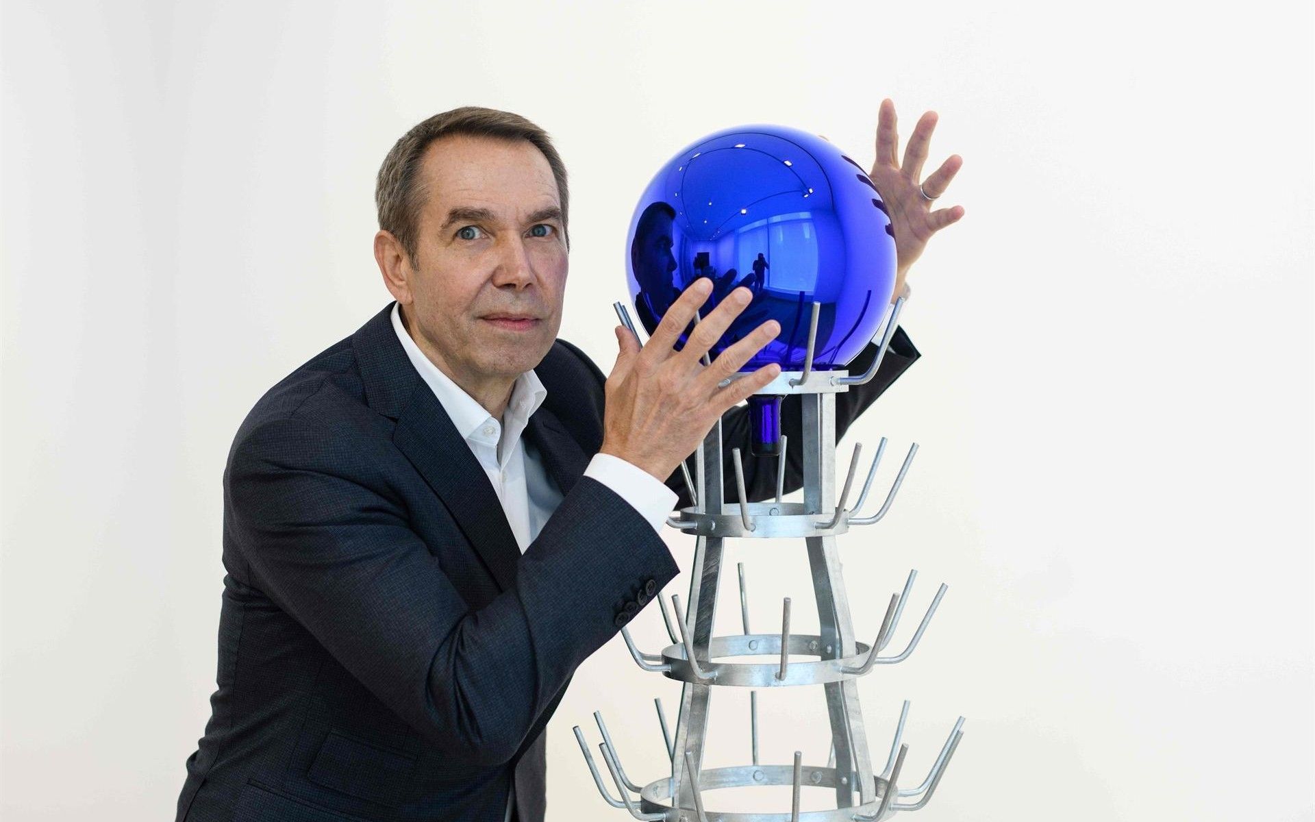 Jeff Koons spedirà le sue sculture sulla Luna Avete sentito bene