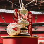 Il nuovo pallone di Mitre per il 150 anniversario dell'FA Cup Verrà usato solo ed esclusivamente per la prossima finale che vedrà sfidarsi Chelsea e Liverpool