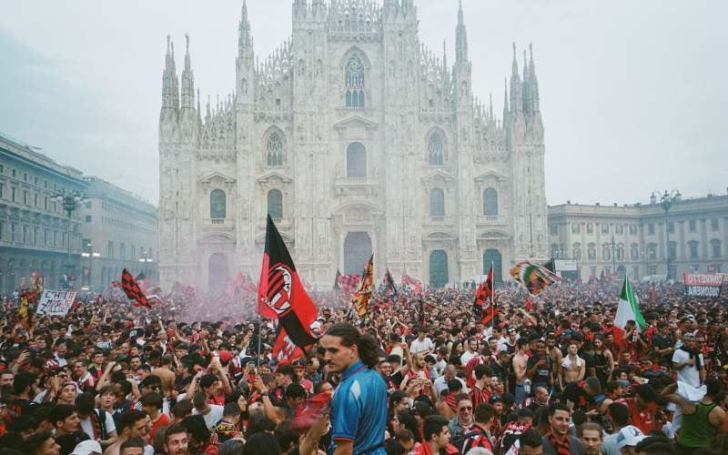 Inside Milan's Scudetto party in the streets of the city centre