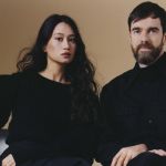 Abiti come fedeli alleati: intervista ai co-direttori creativi di Lemaire Christophe Lemaire e Sarah-Linh Tran ci hanno raccontato la loro capsule collection creata con Mytheresa