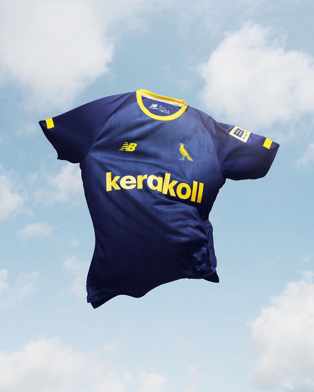 Modena presented the away jersey signed by New Balance