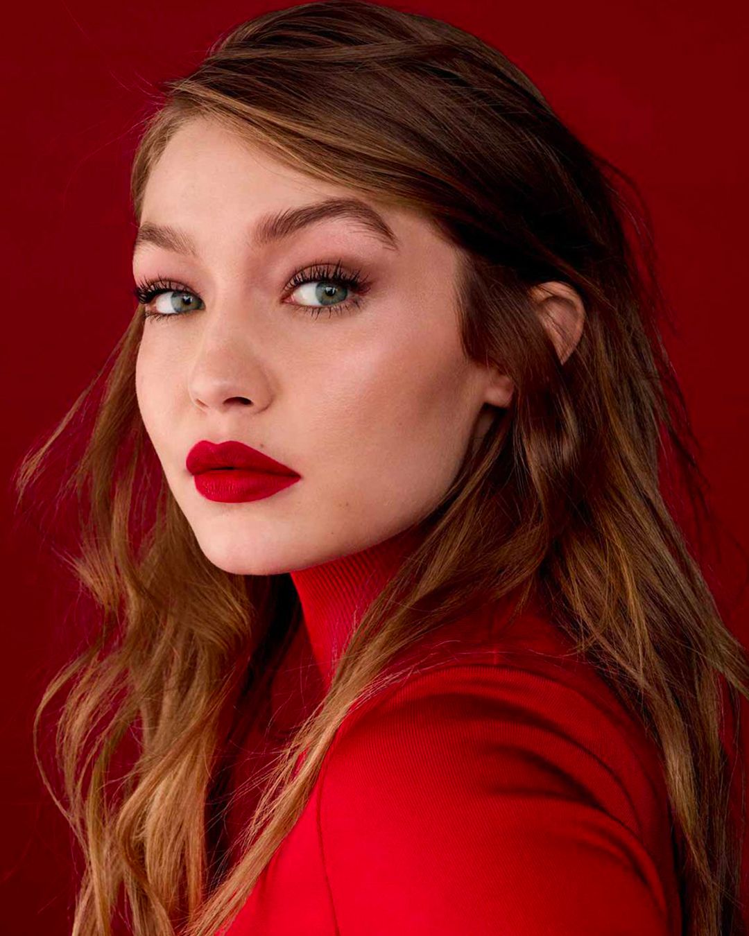 5 Things to know about the meaning of red lipstick