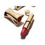 5 Things to know about the meaning of red lipstick