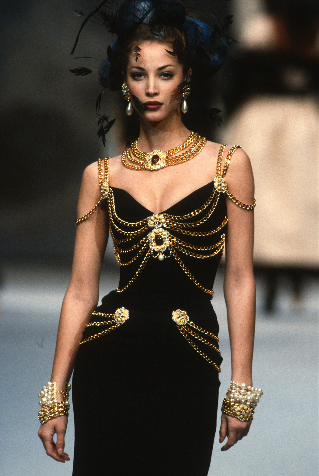 Gen Z has fallen in love with vintage Chanel - nss magazine