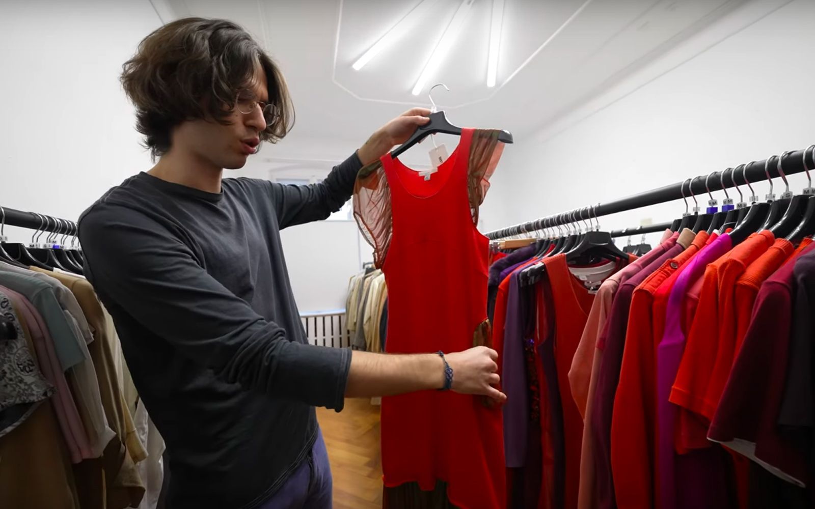 Chi sono i nuovi collezionisti della moda d archivio