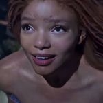 La nuova Sirenetta Disney ha i dreadlocks Disney riscrive la storia e l'estetica della principessa delle profondità marine con Halle Bailey come protagonista