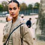 Everyone wants to go to the Fashion Week From TikTok to Instagram, there's a great debate over who should attend shows