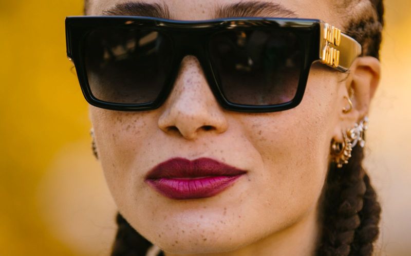 Buying more lipsticks is sign of economic crisis?