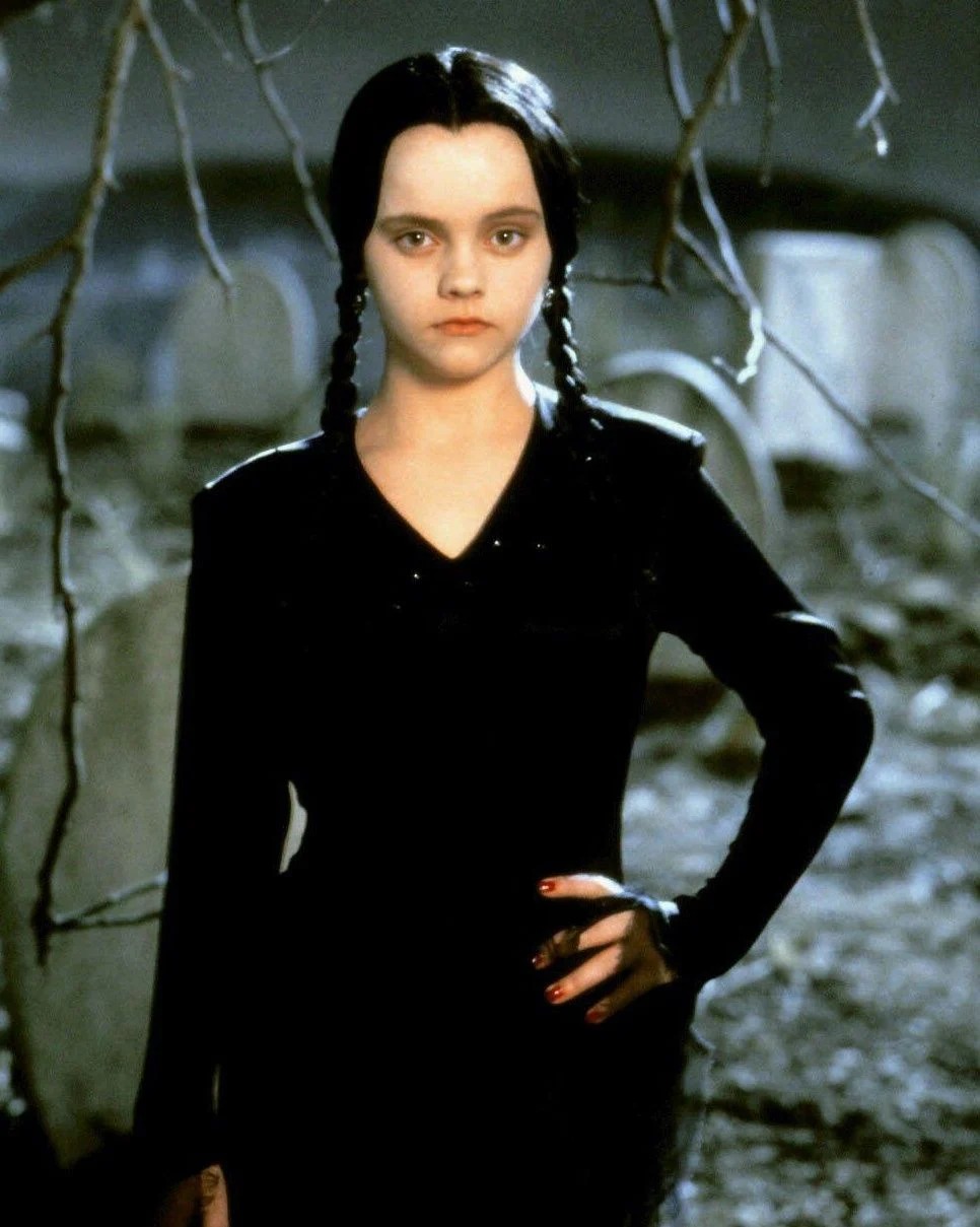 wednesday addams christina ricci outfit