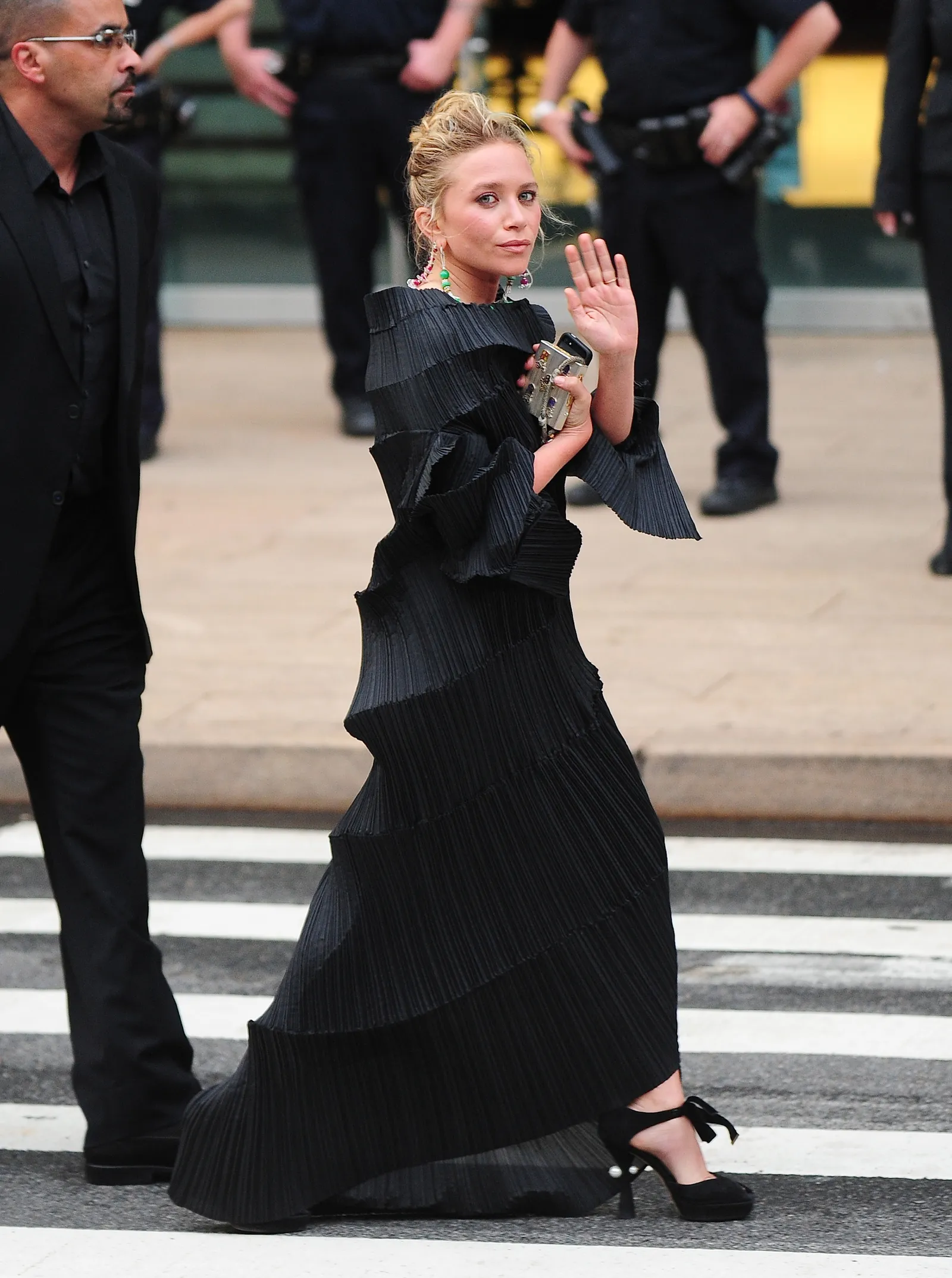 INTO THE FASHION: INSPIRATION Issey Miyake Pleats Please. Jil Sander  SS