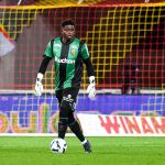 When goalkeepers wear player's shirts An oddity that has generated a small cult among last defenders | Image 436171