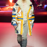Gucci coi piedi per terra Nel primo show post-Alessandro Michele, il brand prova a ritrovare il suo centro | Image 436283