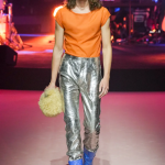 Gucci coi piedi per terra Nel primo show post-Alessandro Michele, il brand prova a ritrovare il suo centro | Image 436280