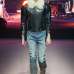 Gucci coi piedi per terra Nel primo show post-Alessandro Michele, il brand prova a ritrovare il suo centro | Image 436275