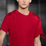 La sfilata di Parigi che ha rifatto il look di “American Psycho” Dopo quelli di Laclos e Baudelaire, Louis-Gabriel Nouchi si è ispirato a Bret Easton Ellis | Image 436771