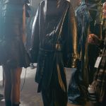«Creare semplicità con complessità»: intervista a Songzio In occasione del suo show a Parigi, il designer coreano racconta sé stesso e il suo brand | Image 437203