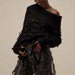 Blumarine reinterpreta l’estetica grunge nella collezione pre-fall 2023 Senza rinunciare allo stile Y2K e ad un tocco sexy | Image 436847