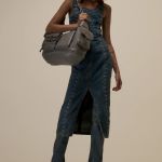 Blumarine reinterpreta l’estetica grunge nella collezione pre-fall 2023 Senza rinunciare allo stile Y2K e ad un tocco sexy | Image 436848